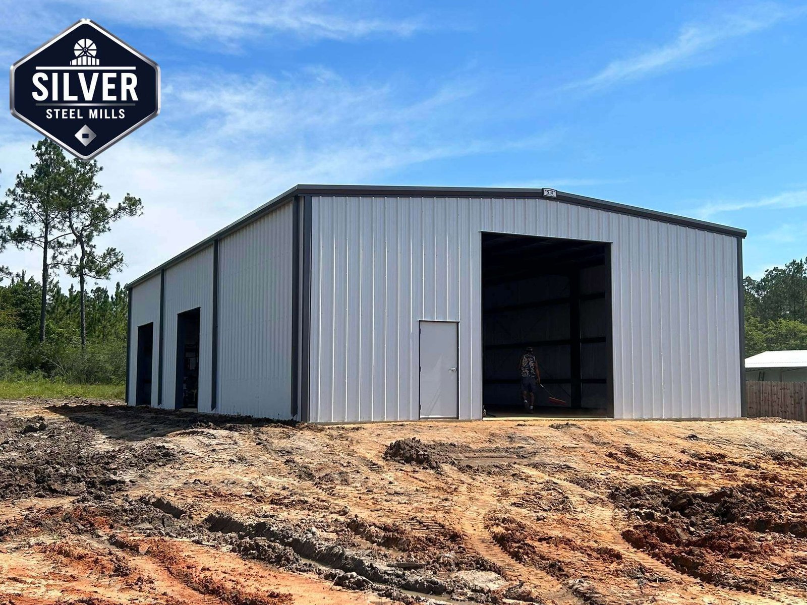 High-Bay-Steel-Shed-Workshop-Barndominium-Shell-in-Pakistan