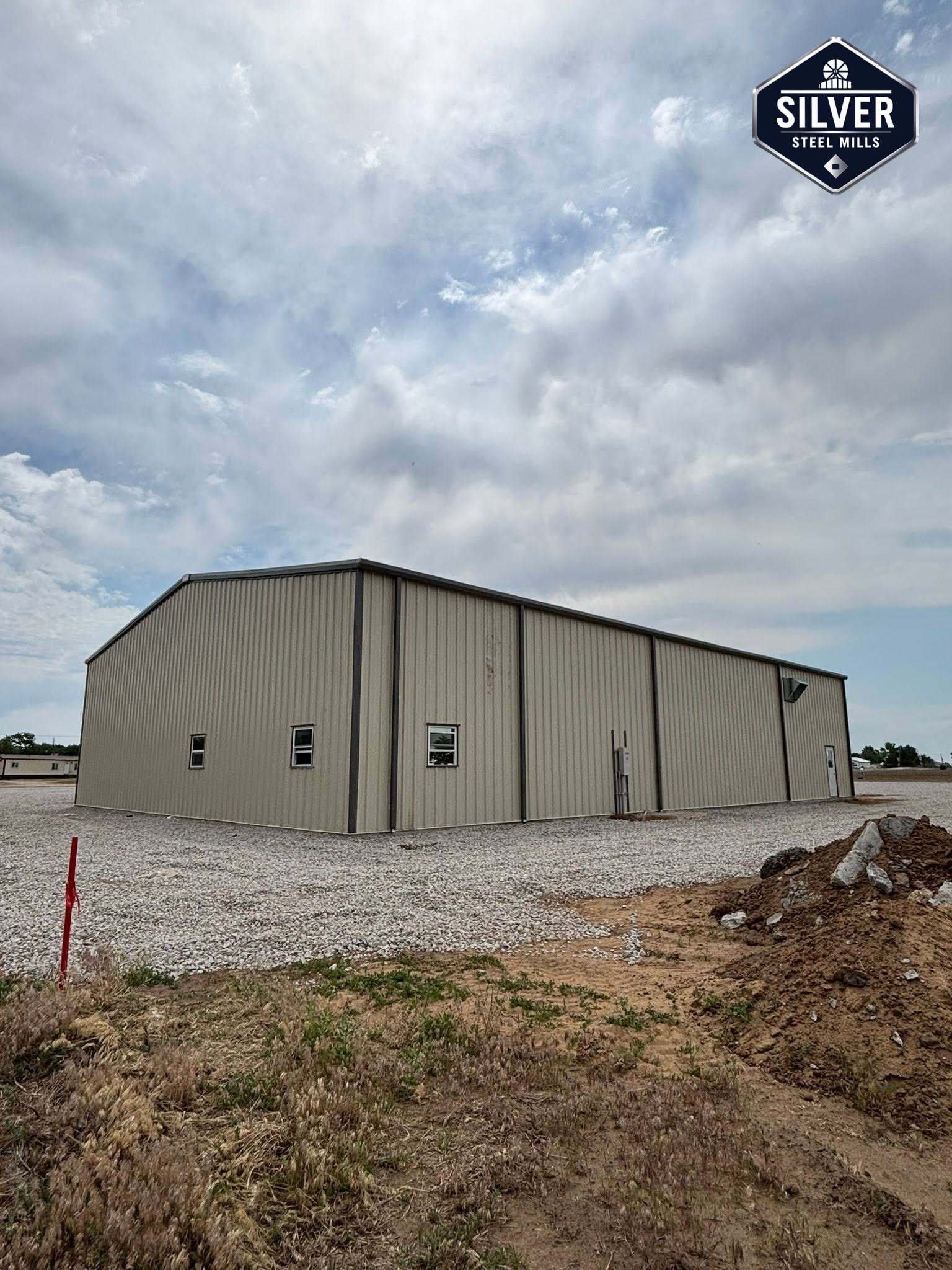 Insulated-PEB-Warehouse-in-Pakistan-Liner-Panel-Steel-Building