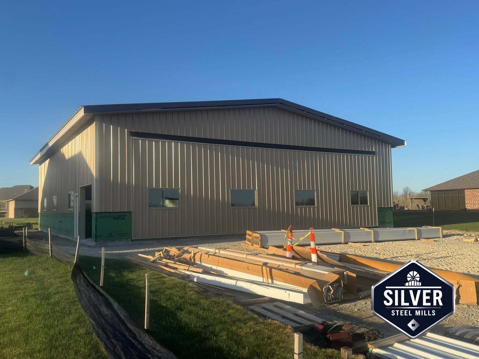 Premium Residential PEB Steel Building in Pakistan - Peb shed